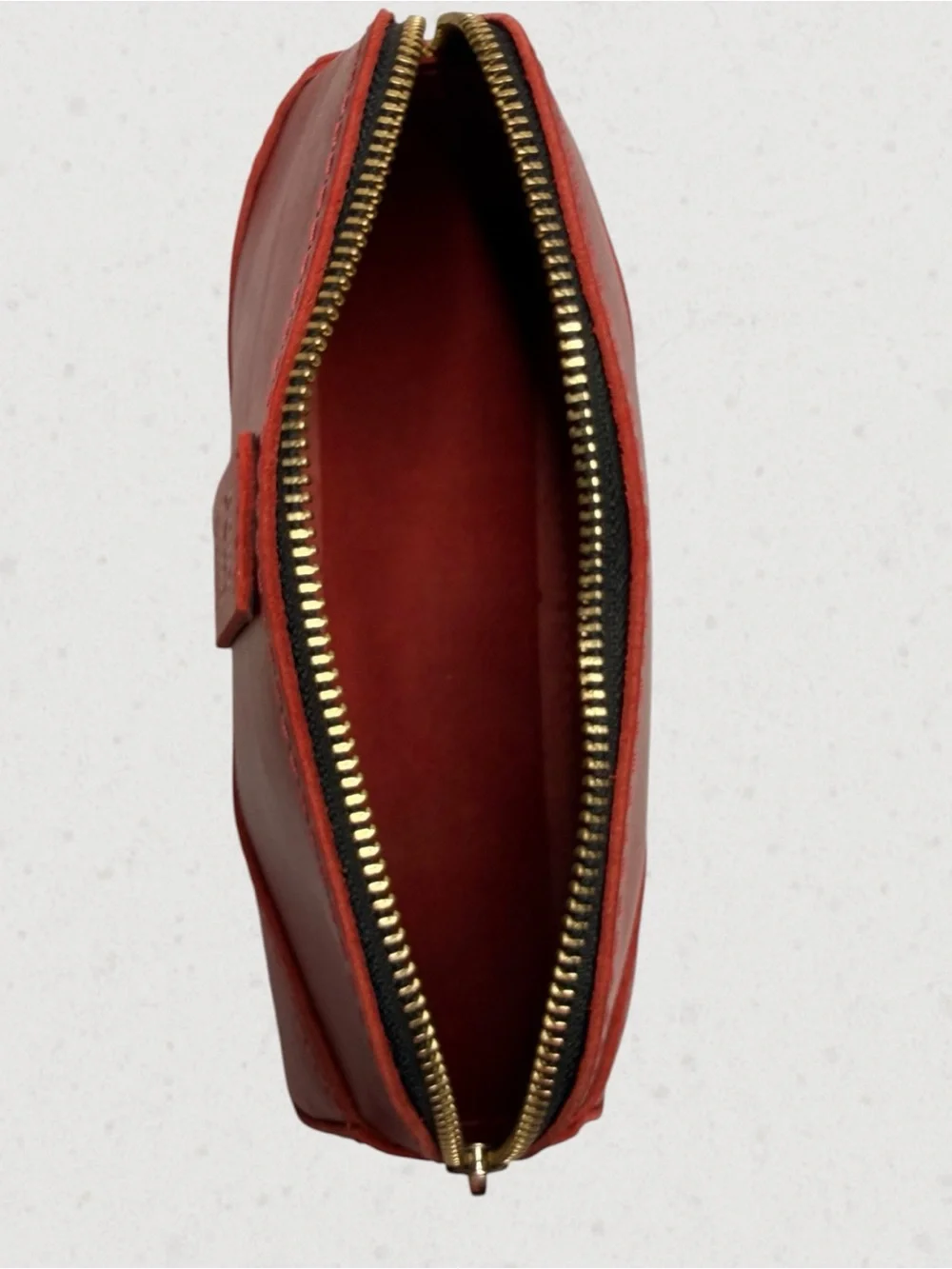Portland Leather Artisan Bag in Ruby
